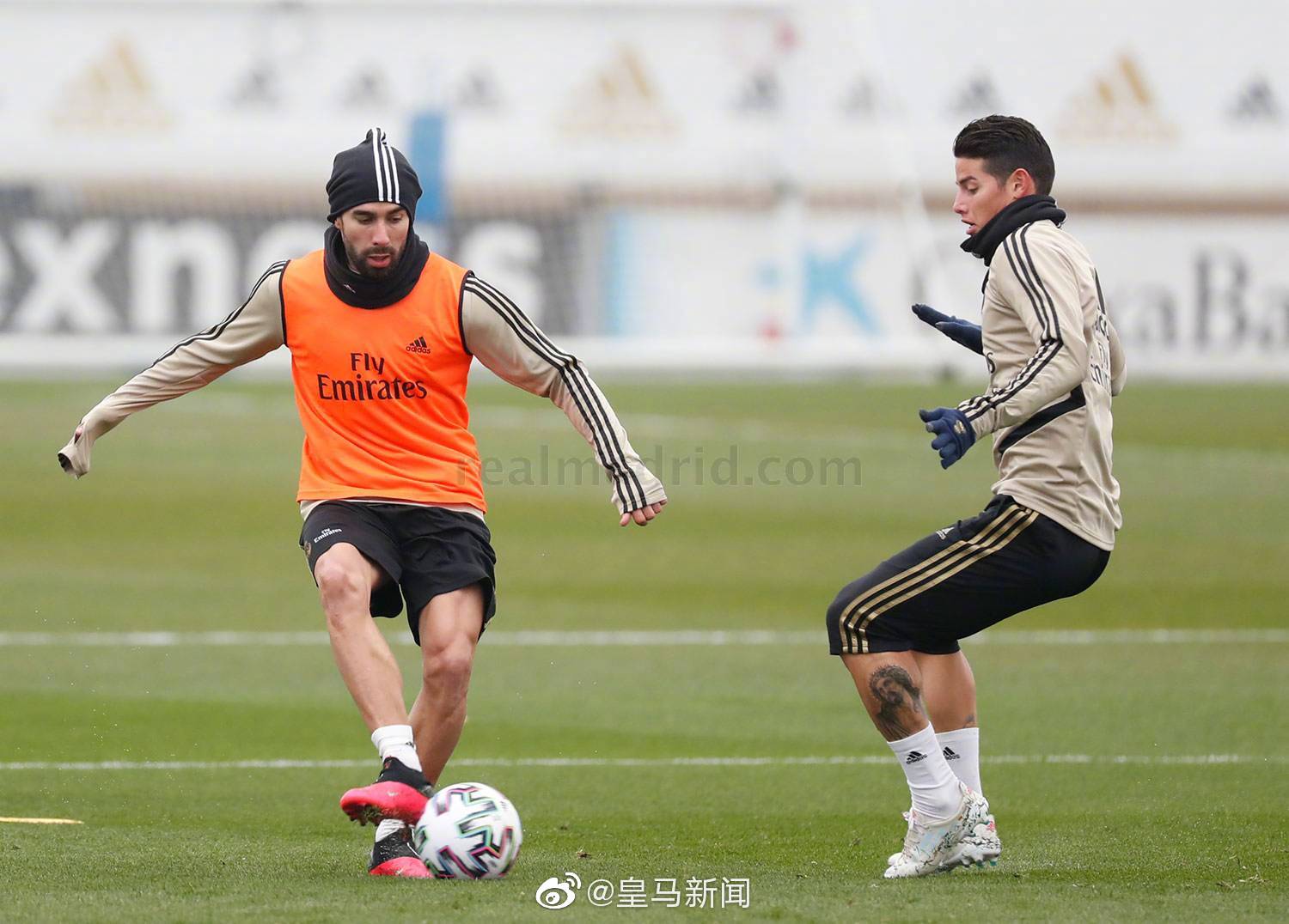 关于冲刺阶段体能课后，上海申花迎来里程碑备战国王杯，气氛紧张，控场能力受关注的信息