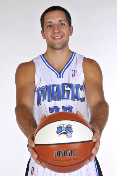 九游体育app-转折点！奥兰多魔术官宣签约；NBA常规赛窗口期攻防权衡；态度坚定；赛季目标并未改变的简单介绍